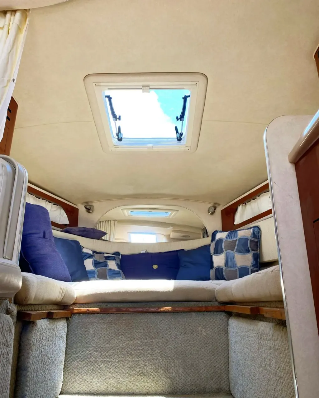 Sea Ray Sundancer 32 pies - Imagen 7