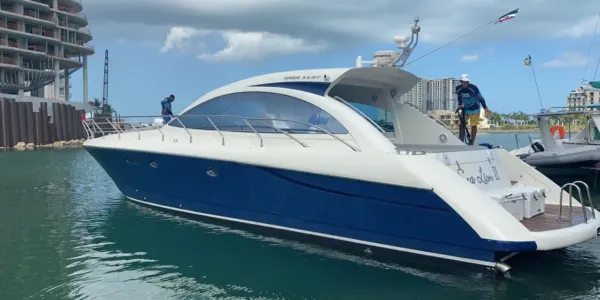 Cantieri Navali 55 pies Italian Luxury