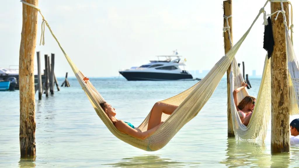 Plus - Tour en Catamarán a Isla Mujeres - Imagen 3