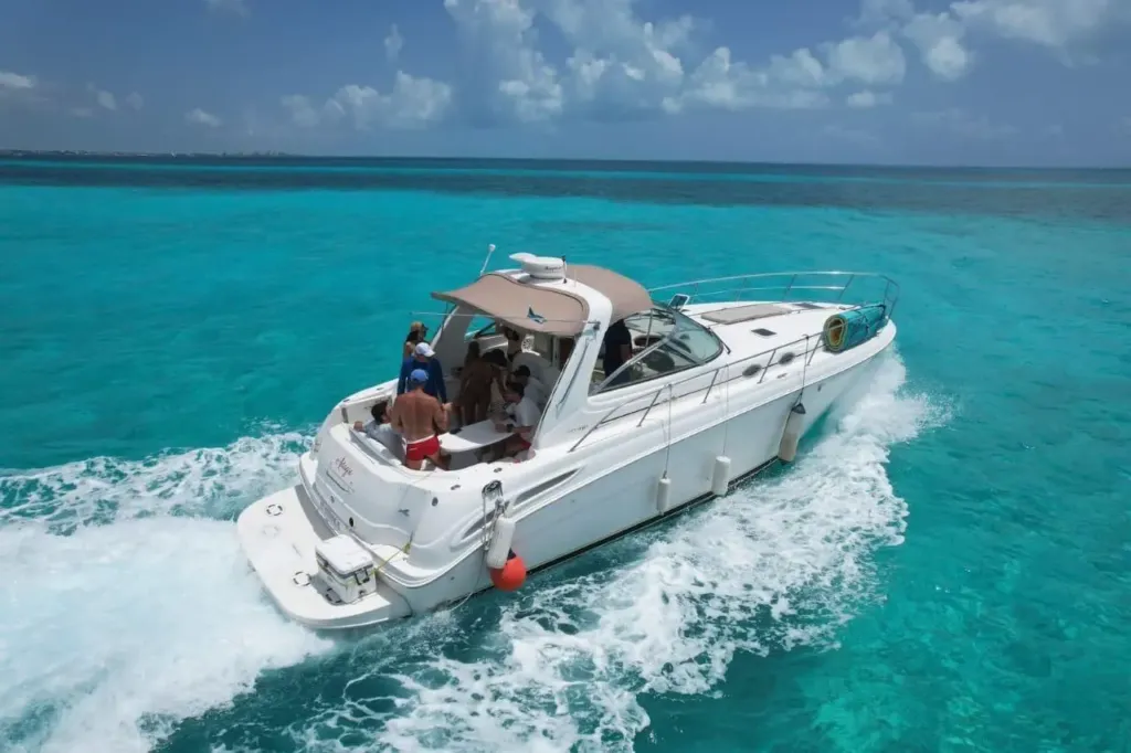 Sea Ray Sundancer 40 ft - Confort Exclusivo