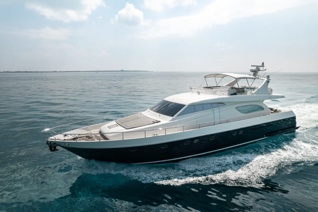 Ferretti 72 ft - Exclusivo - Imagen 4